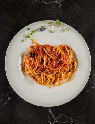 Spaghetti alla Puttanesca Recipe